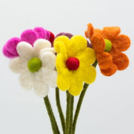 (image for) Felt Flowers - Daisy (assorted colours)
