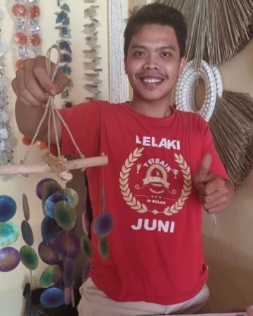 (image for) Green & Purple Driftwood Cross Chime