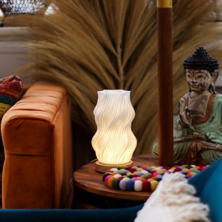 (image for) New Wave Lamp - USB (C) - 3 settings - Star Twisted