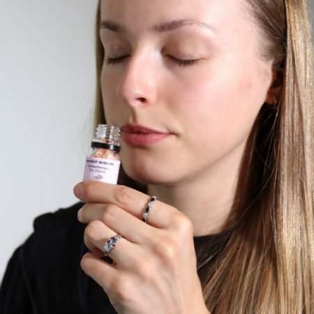 (image for) De-Stress Aromatherapy Smelling Salt