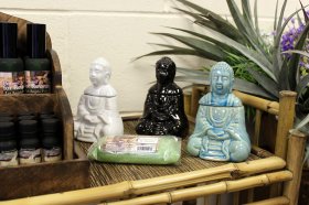 Sitting Buddha Oil Burner - Black Sitting Buddha Oil Burner - Black