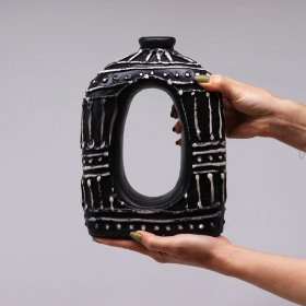 Oval Donut Shaped Vase - Chocolate 23cm Oval Donut Shaped Vase - Chocolate 23cm