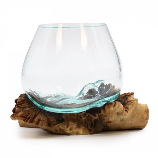 (image for) Molten Glass on Rare Parasite Wood