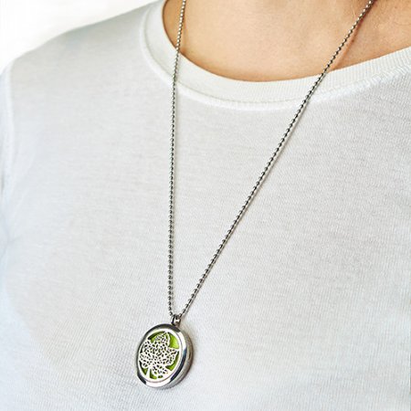 (image for) Aromatherapy Jewellery Necklace - Hamsa Chakra - 30mm